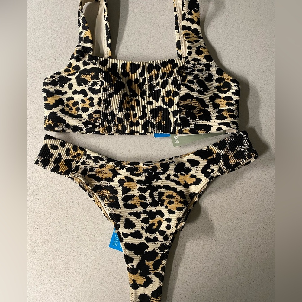 H&M Leopard Print Square Neck Ribbed Bikini
